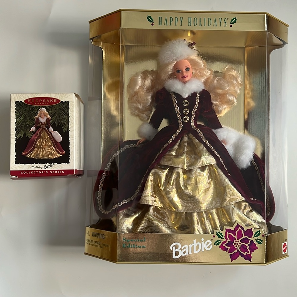 Happy Holidays Barbie Vintage Mattel 1996 Special Edition Doll & Ornament